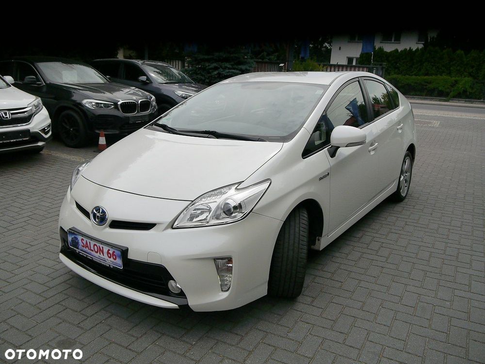 Toyota Prius - 8
