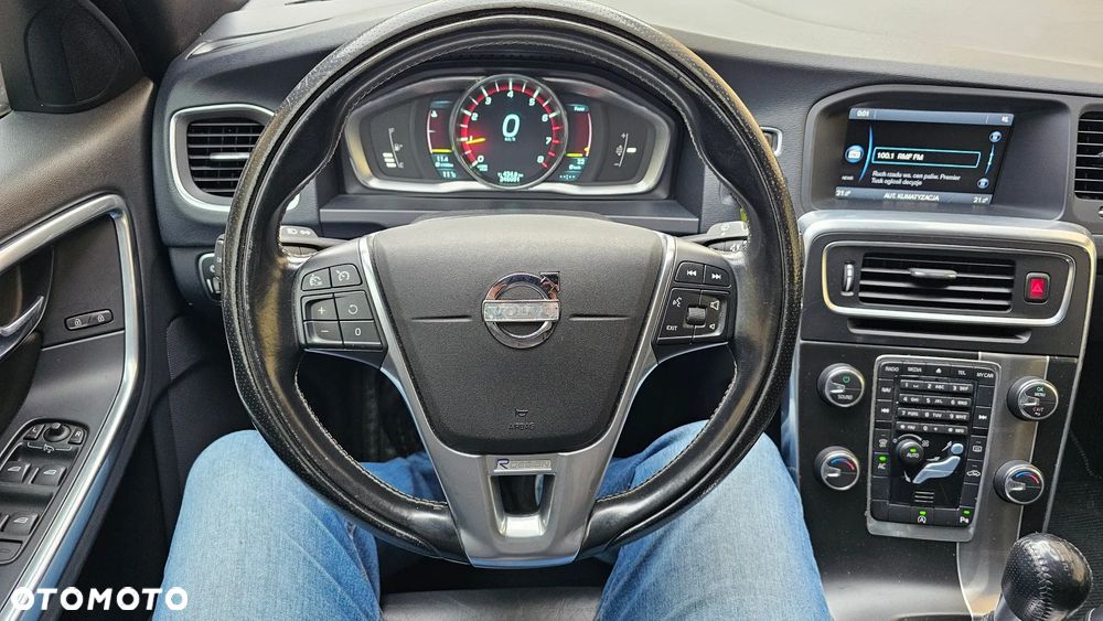 Volvo S60 T3 R-Design Summum - 9