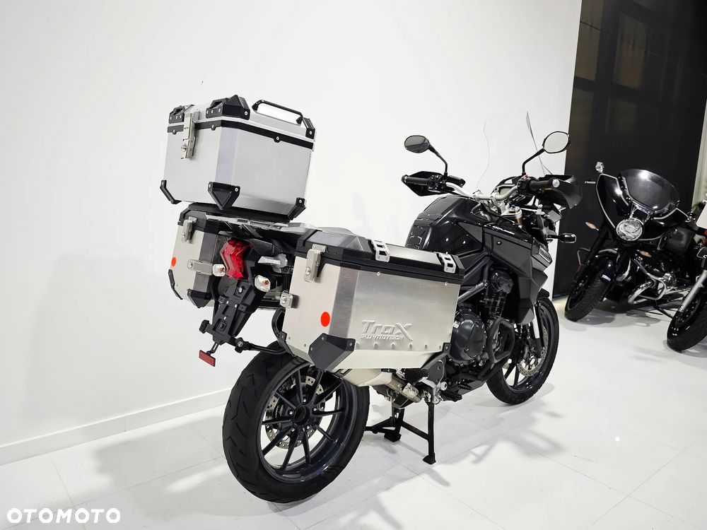 Triumph Tiger - 11