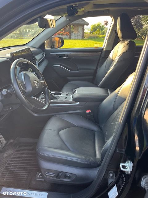 Toyota Highlander 2.5 Hybrid Executive - 11
