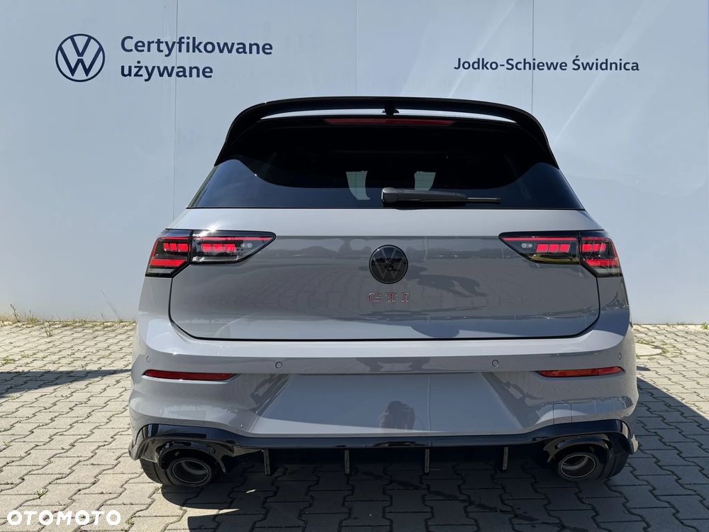 Volkswagen Golf 2.0 TSI GTI Edition 50 DSG - 9