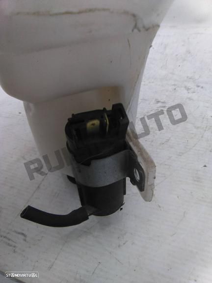 Depósito água Vidro Trás  Mitsubishi Pajero Iii [1999_2006] 3.2 - 3