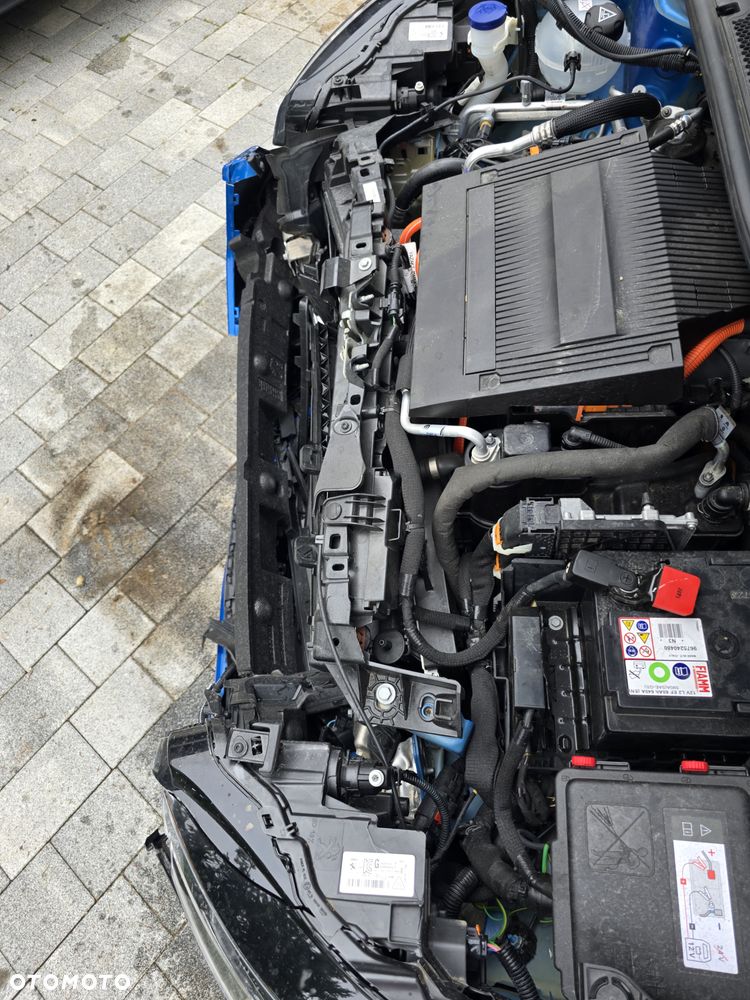 Peugeot 208 Allure - 16