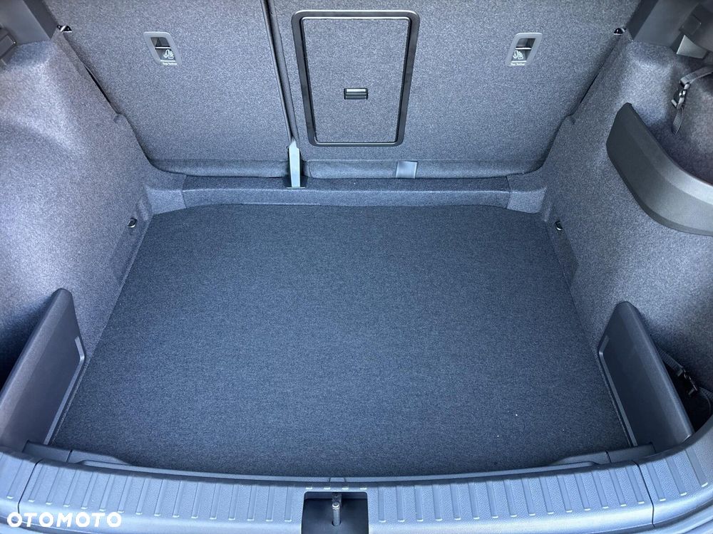 Skoda Karoq 2.0 TDI SCR 4x2 Edition 130 DSG - 18