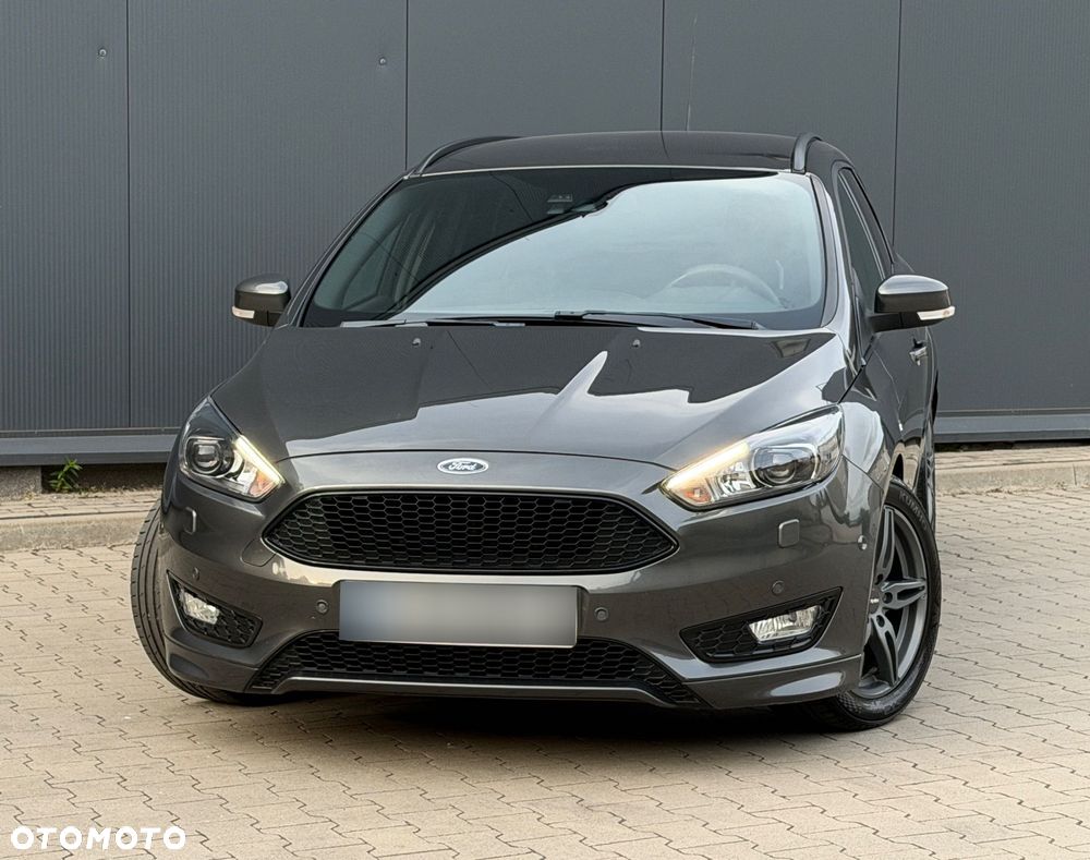 Ford Focus 1.0 EcoBoost ST-Line Black ASS - 1