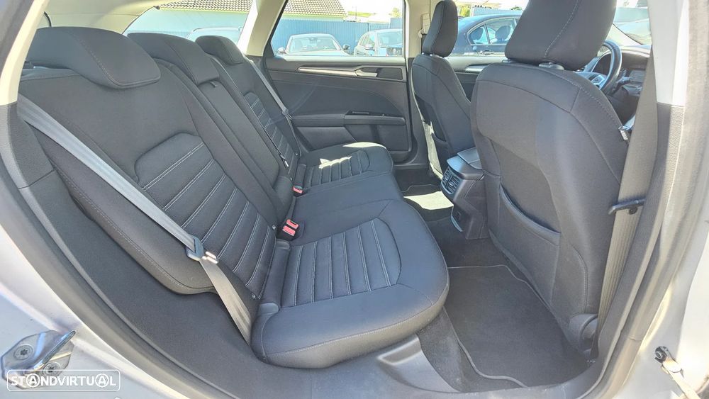 Ford Mondeo SW 1.5 TDCi Titanium - 30