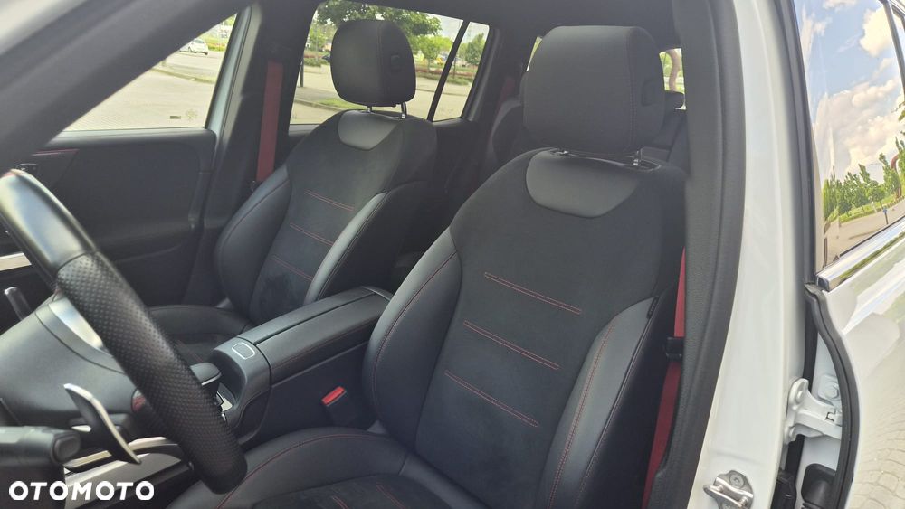 Mercedes-Benz GLB AMG 35 4-Matic - 26