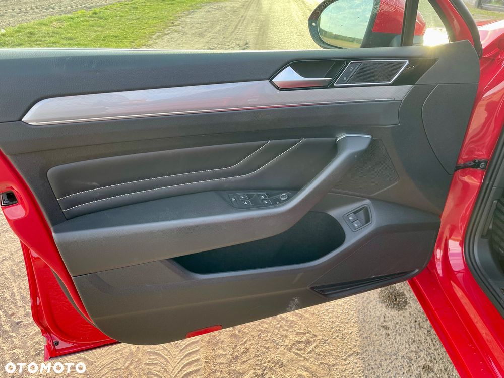 Volkswagen Passat 1.4 TSI DSG GTE - 28