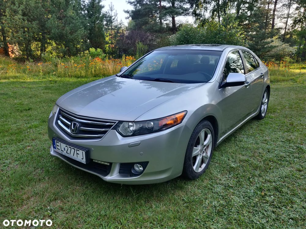 Honda Accord 2.0 Executive - 1