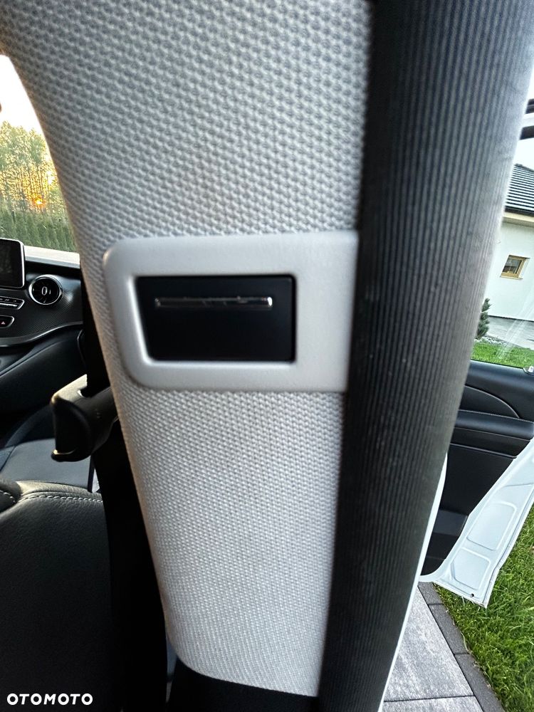 Mercedes-Benz Klasa V 300 d Avantgarde 9G-Tronic (d³ugi) - 18