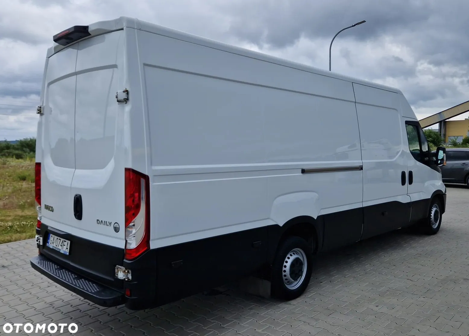 Iveco DAILY 35S18 - 20