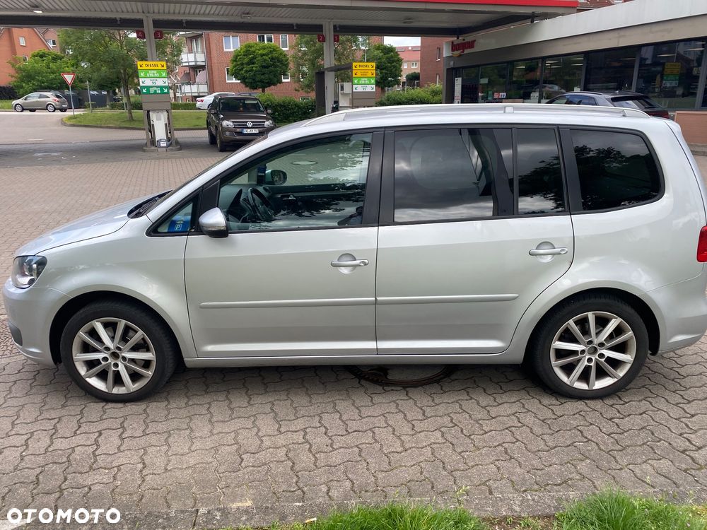 Volkswagen Touran 2.0 TDI DPF Comfortline - 4