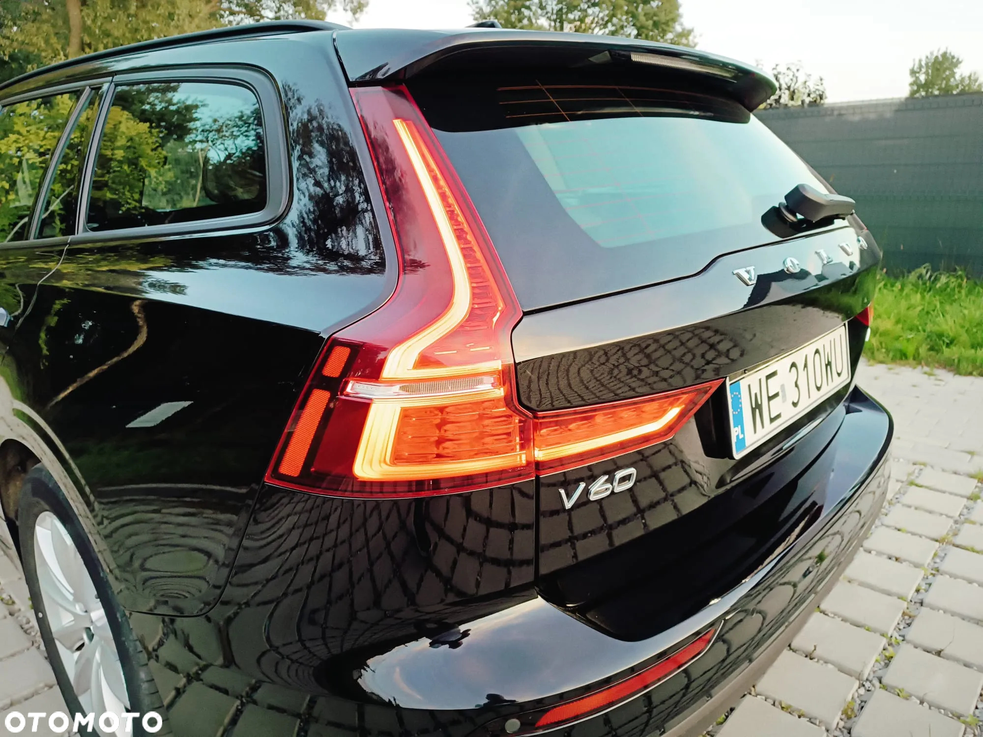 Volvo V60 D4 SCR Momentum - 14