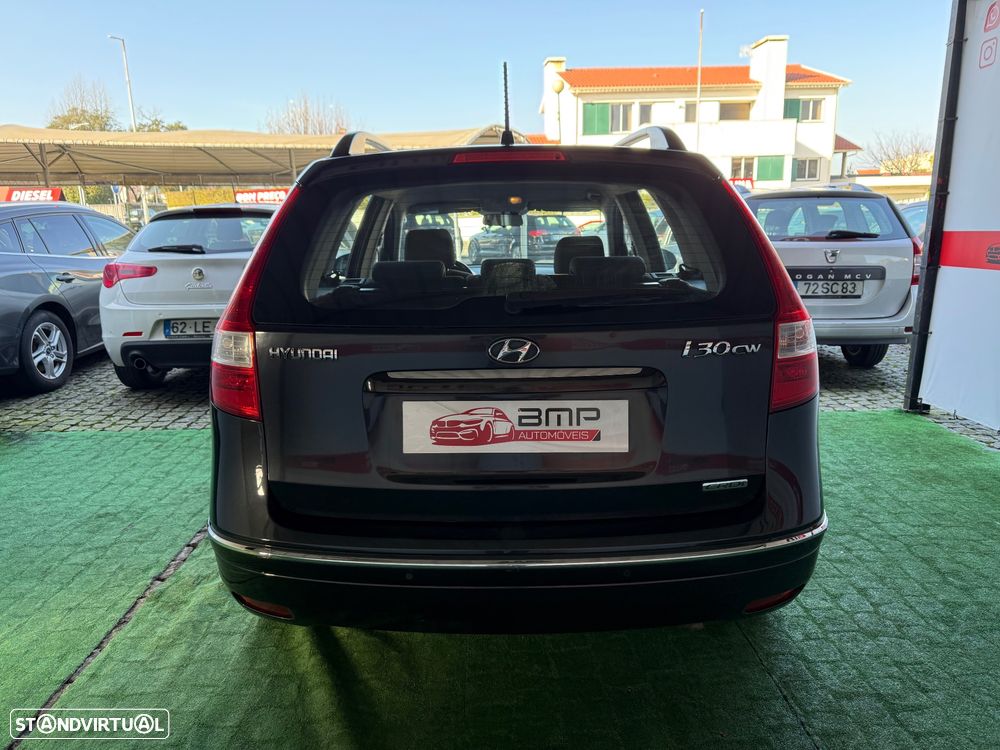 Hyundai i30 CW 1.6 CRDi Comfort - 6