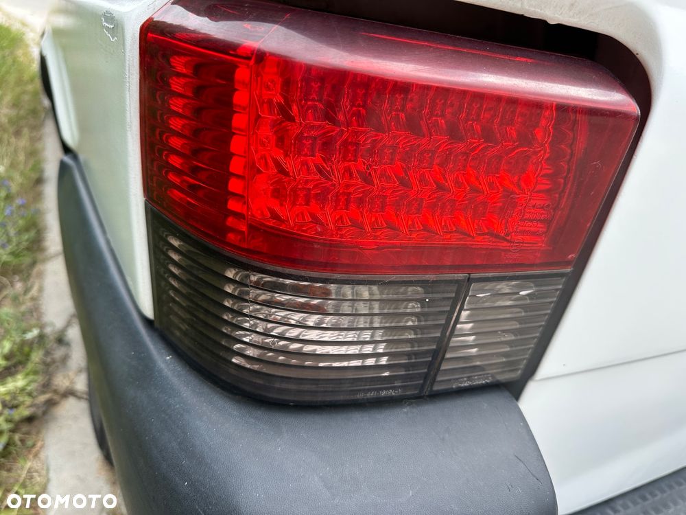 Volkswagen Transporter - 14