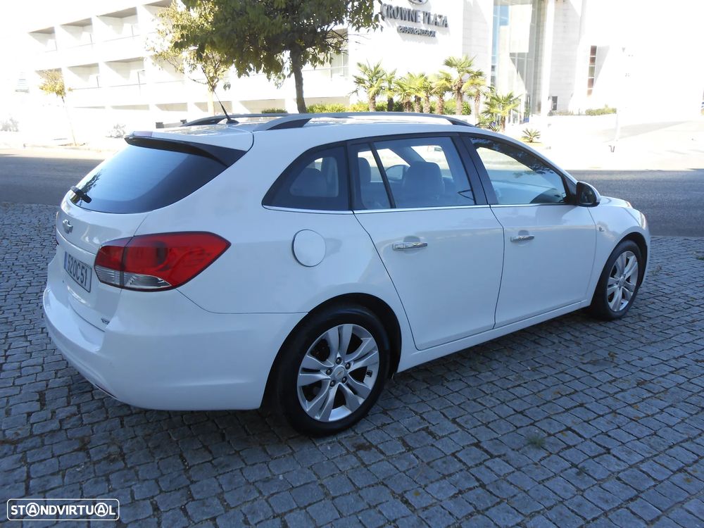Chevrolet Cruze SW 1.7 VCDi LT - 7
