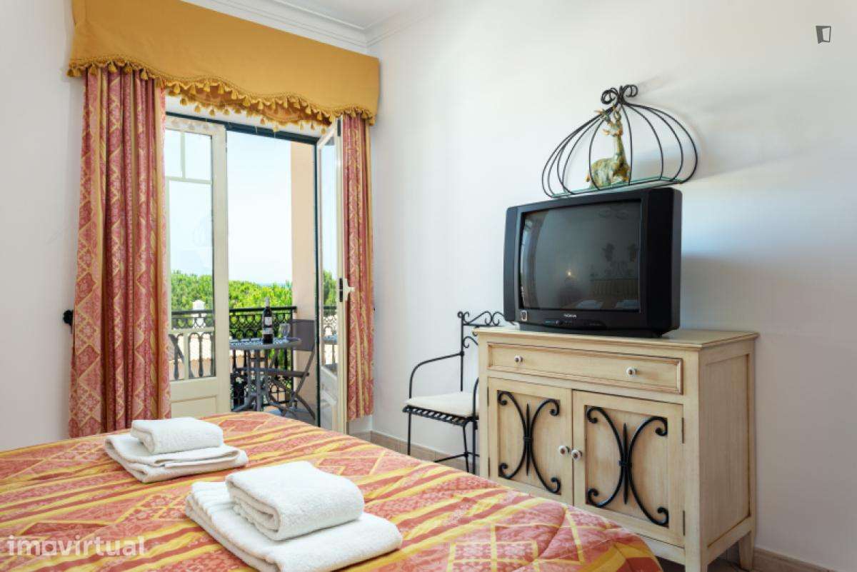 Apartamento com 2 quartos - localizado em Albufeira - Grande imagem: 2/20