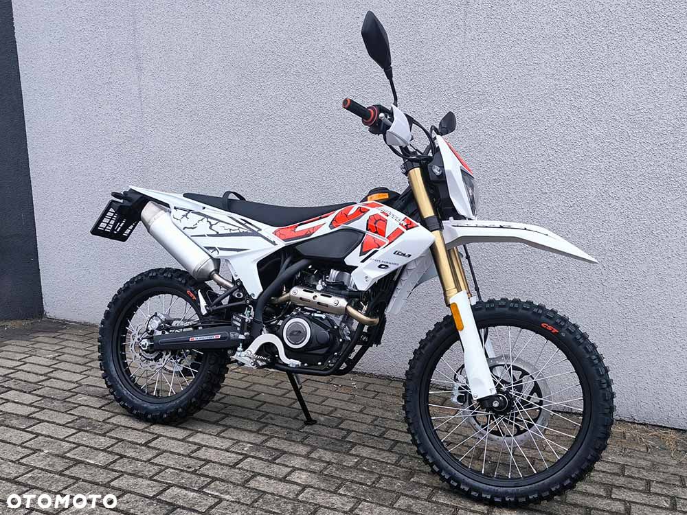 QJMOTOR COV 125X - 11