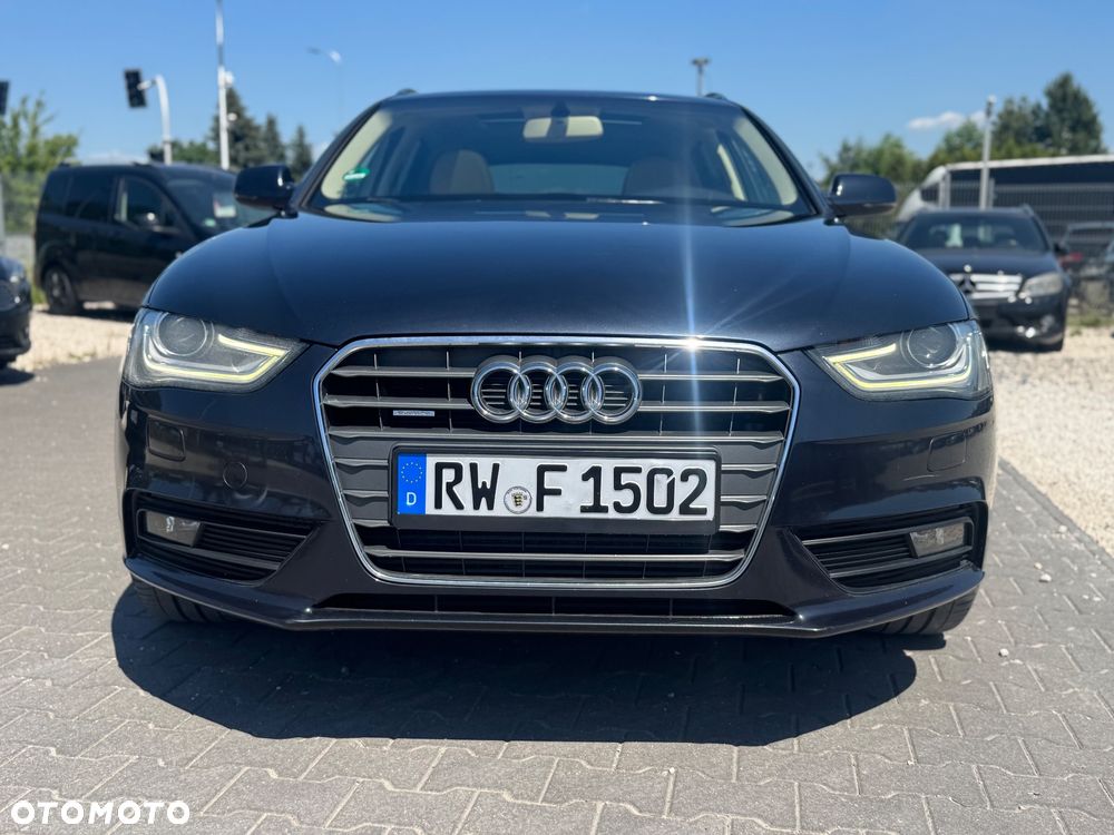 Audi A4 Avant 3.0 TDI DPF quattro S line Sportpaket - 2