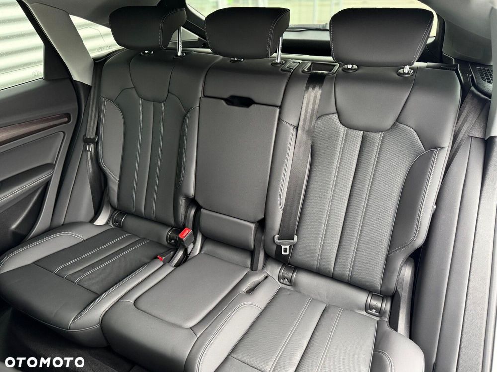 Audi Q5 Sportback - 34