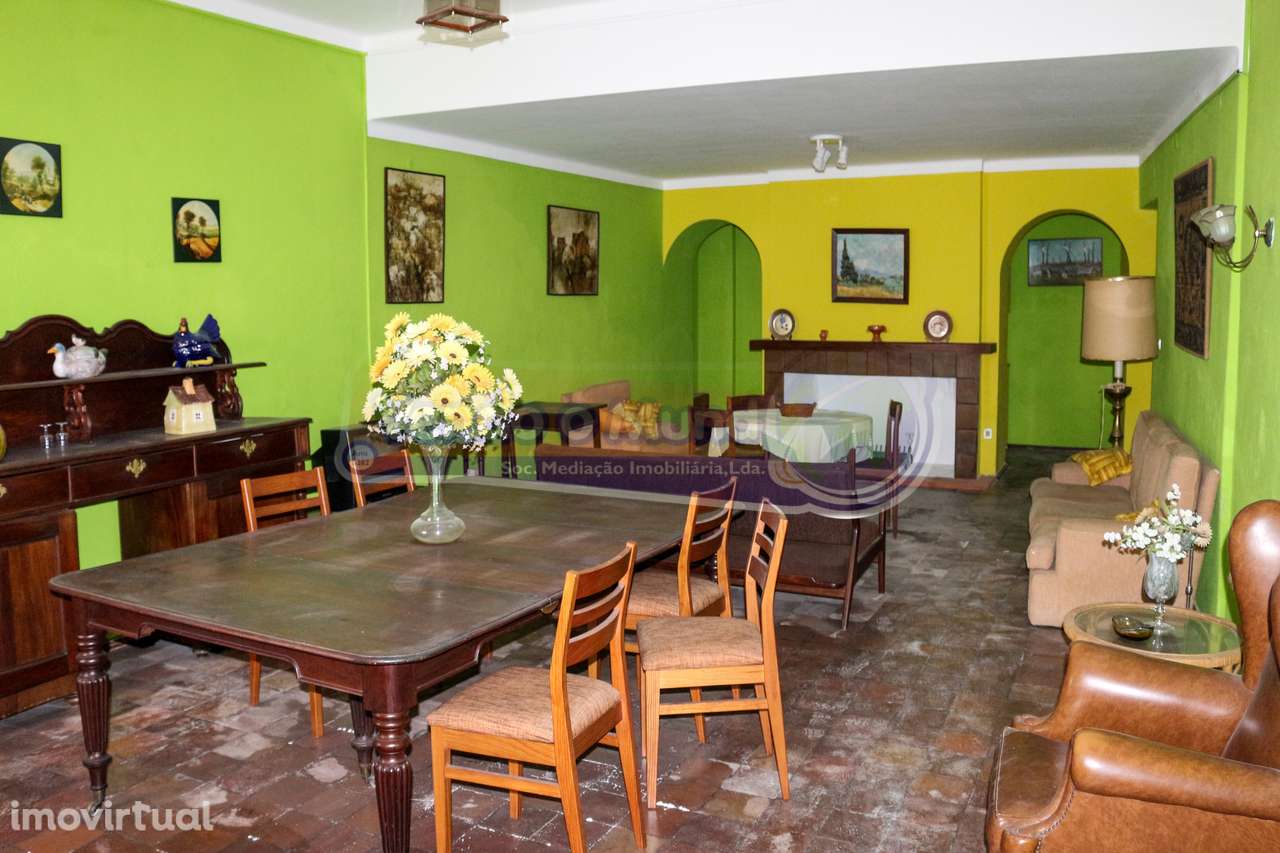 Casa senhorial no centro de Mora (MOR011) - Grande imagem: 5/39