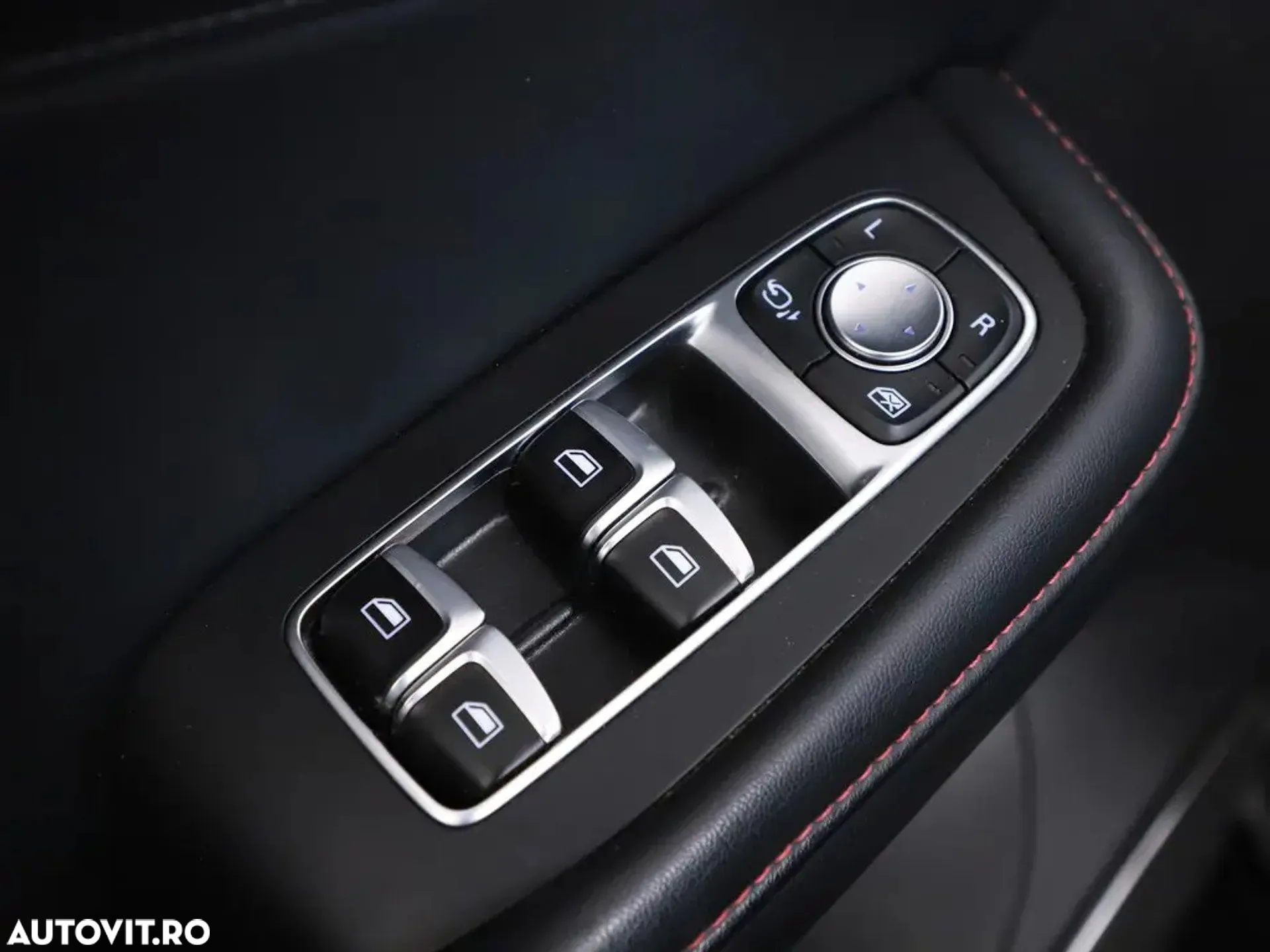 MG EHS 1.5T-GDI PHEV Luxury - 33