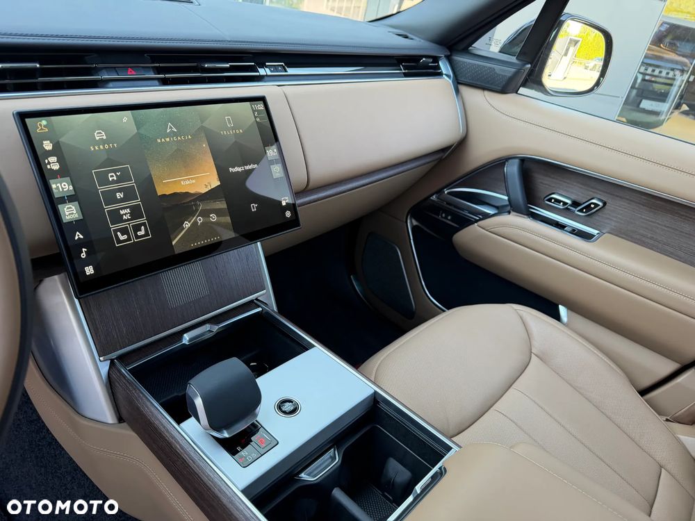 Land Rover Range Rover 3.0 P460e PHEV Autobiography - 12