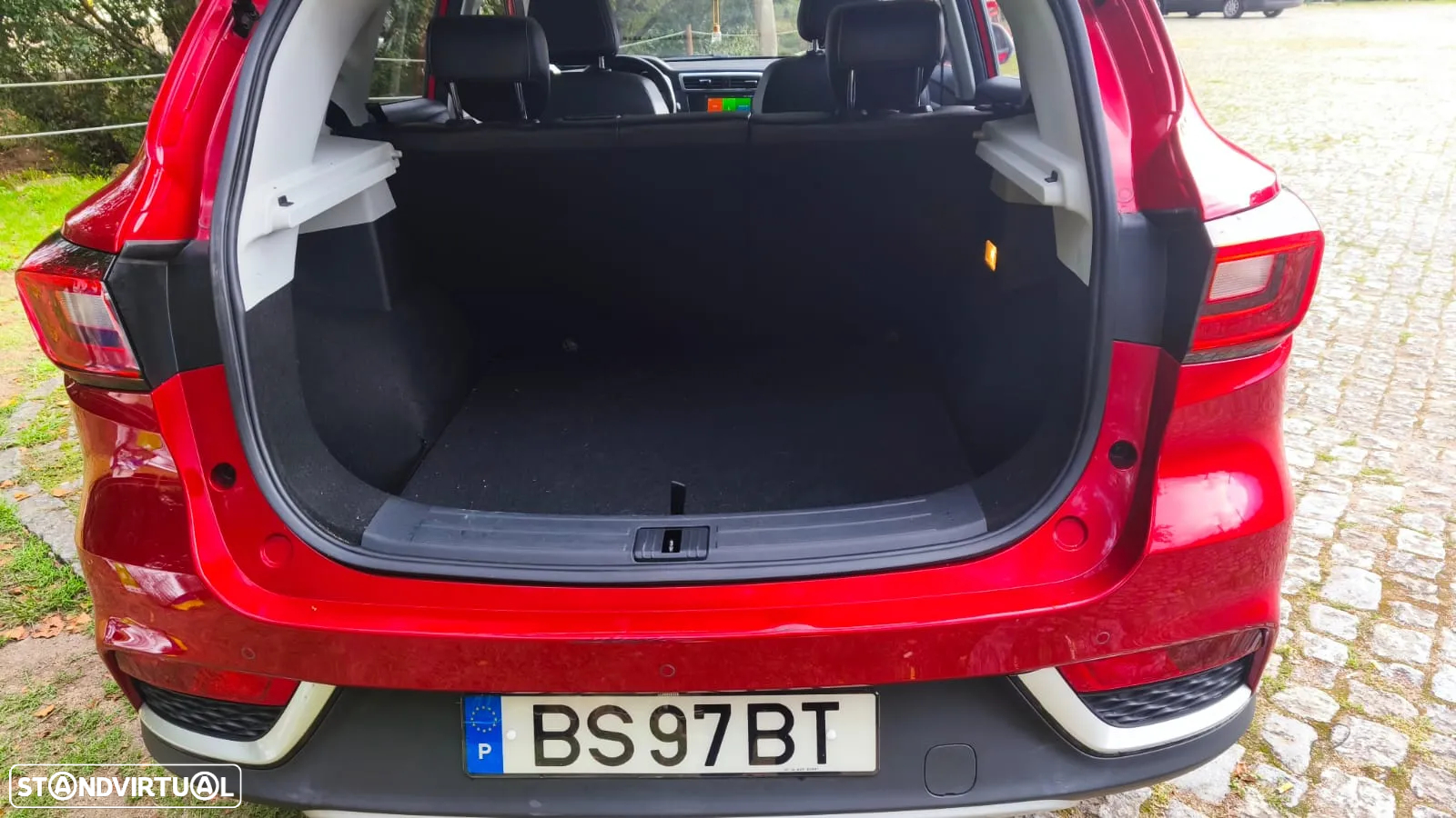 MG ZS EV 44.5 kWh Luxury - 42