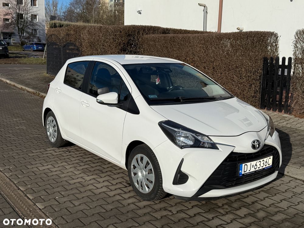 Toyota Yaris 1.0 Active - 1