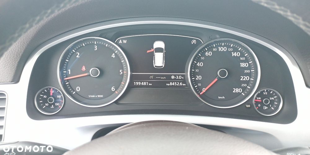 Volkswagen Touareg 3.0 V6 TDI BMT X-Edition - 32