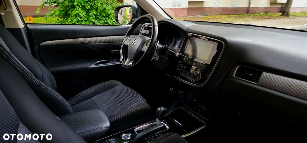 Mitsubishi Outlander 2.0 4WD CVT Edition+ - 25