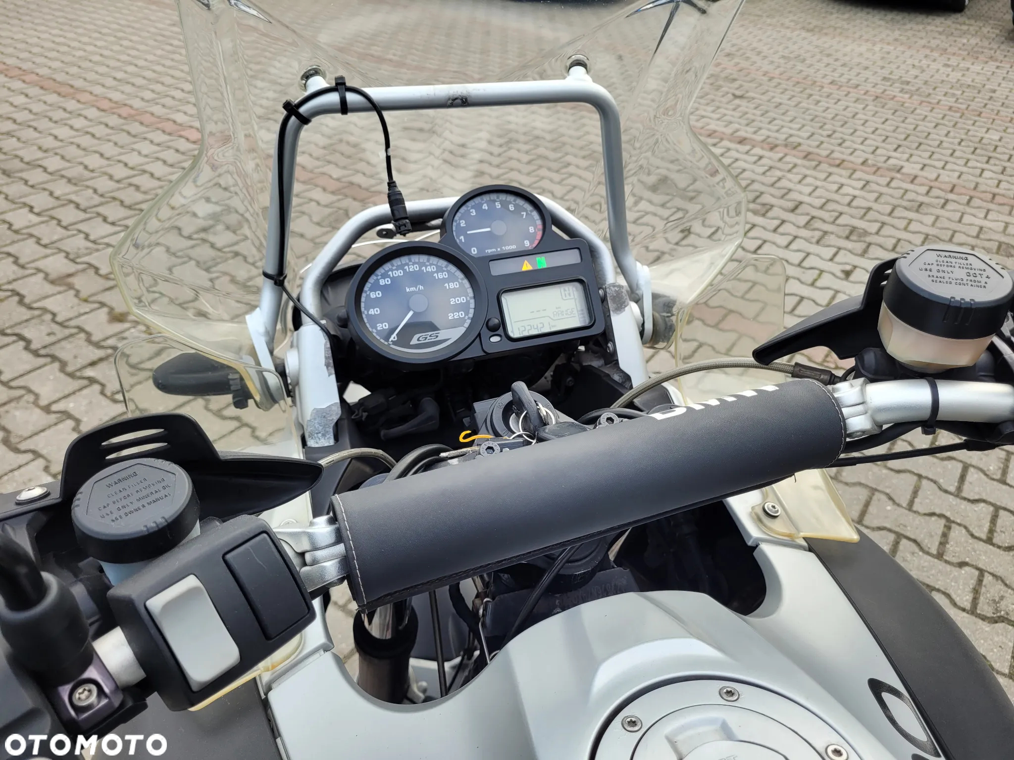 BMW R - 19