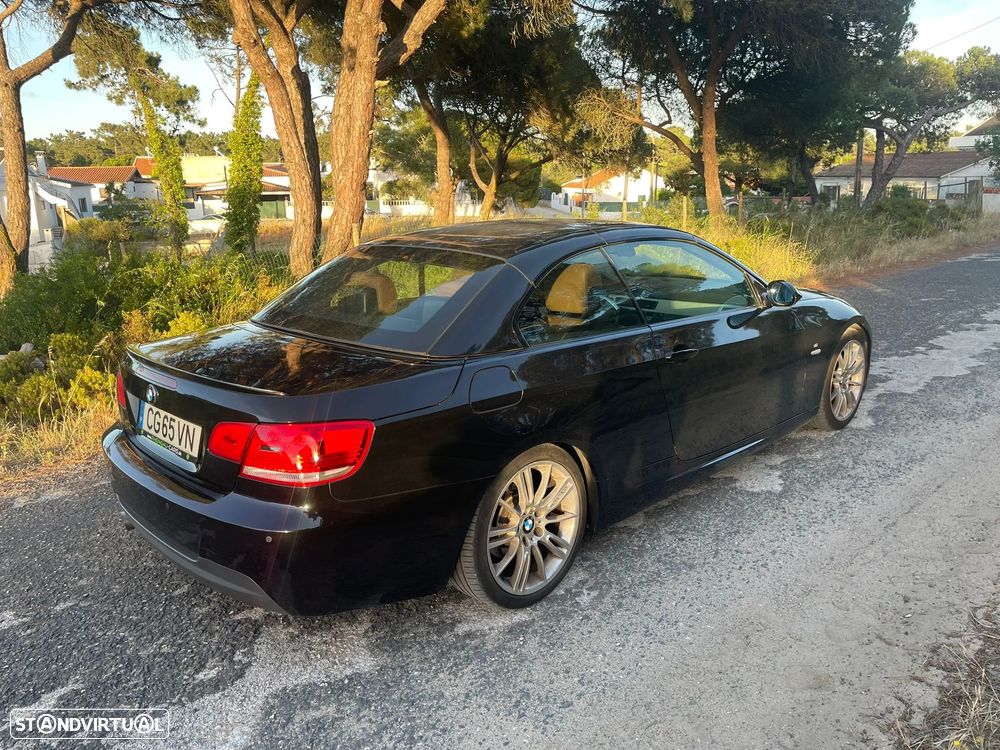 BMW 320 i Cabrio - 12