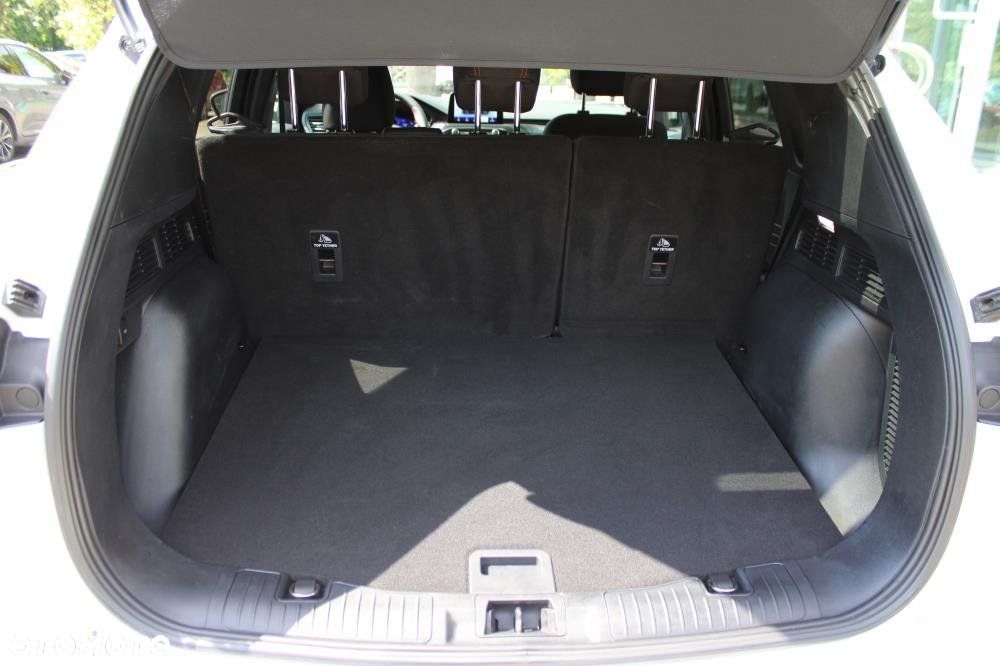 Ford Kuga - 25