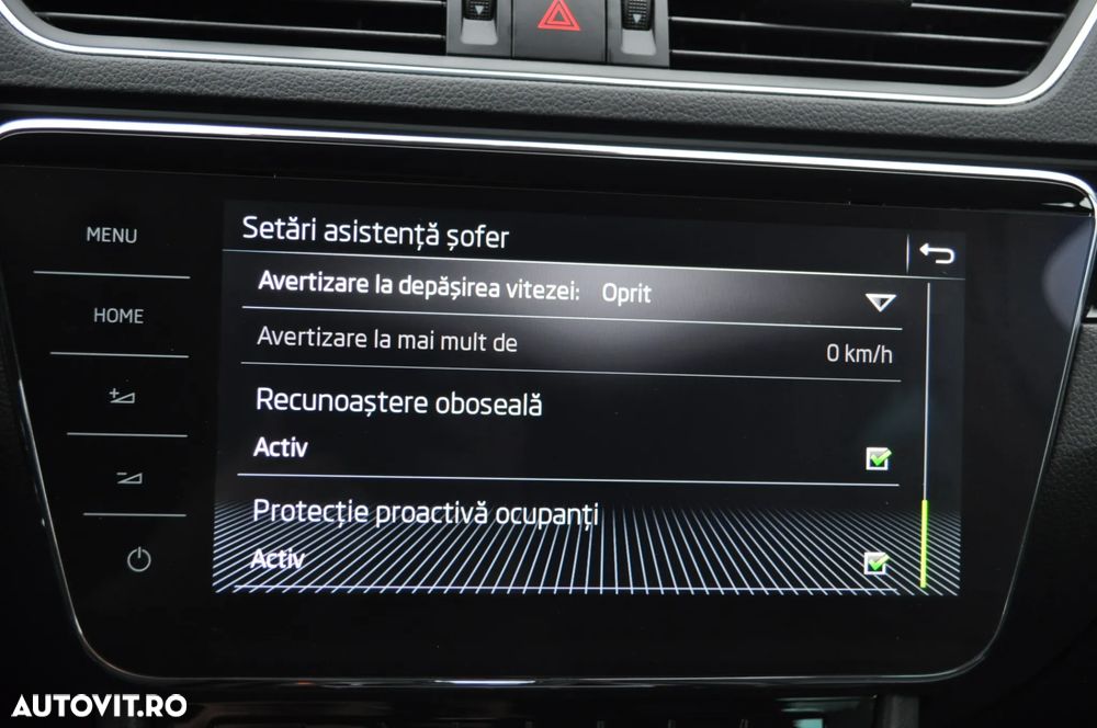 Skoda Superb 2.0 TDI DSG L&K - 32