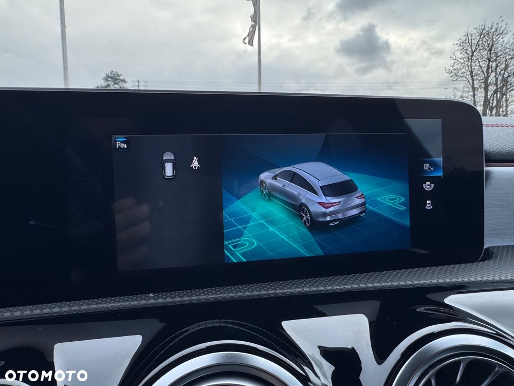 Mercedes-Benz CLA 220 AMG Line 7G-DCT - 34