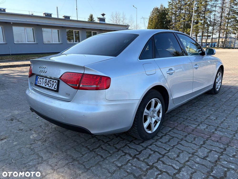 Audi A4 Limousine 2.0 TDI - 4