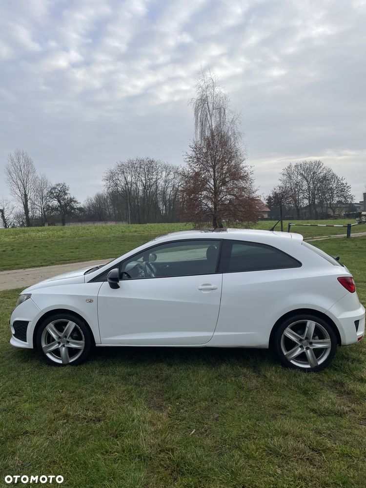Seat Ibiza SC 1.4 TSI Cupra DSG - 11