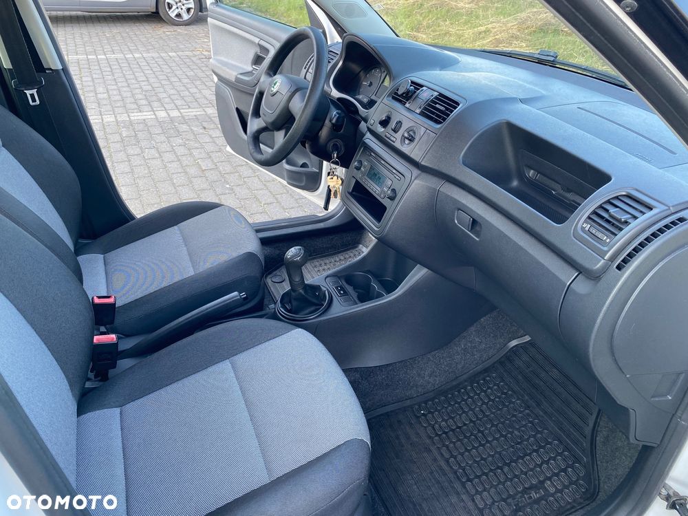 Skoda Fabia 1.4 16V Active - 8