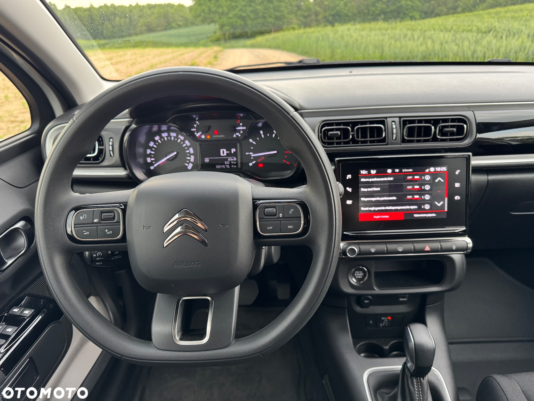 Citroën C3 1.2 PureTech Shine EAT6 - 9