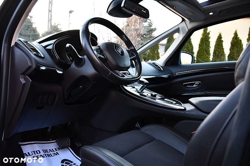 Renault Espace 1.6 TCE Energy Zen EDC 7os - 9