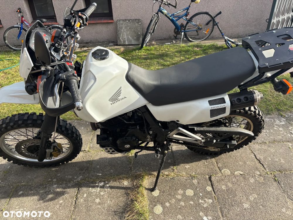 Honda NX - 2