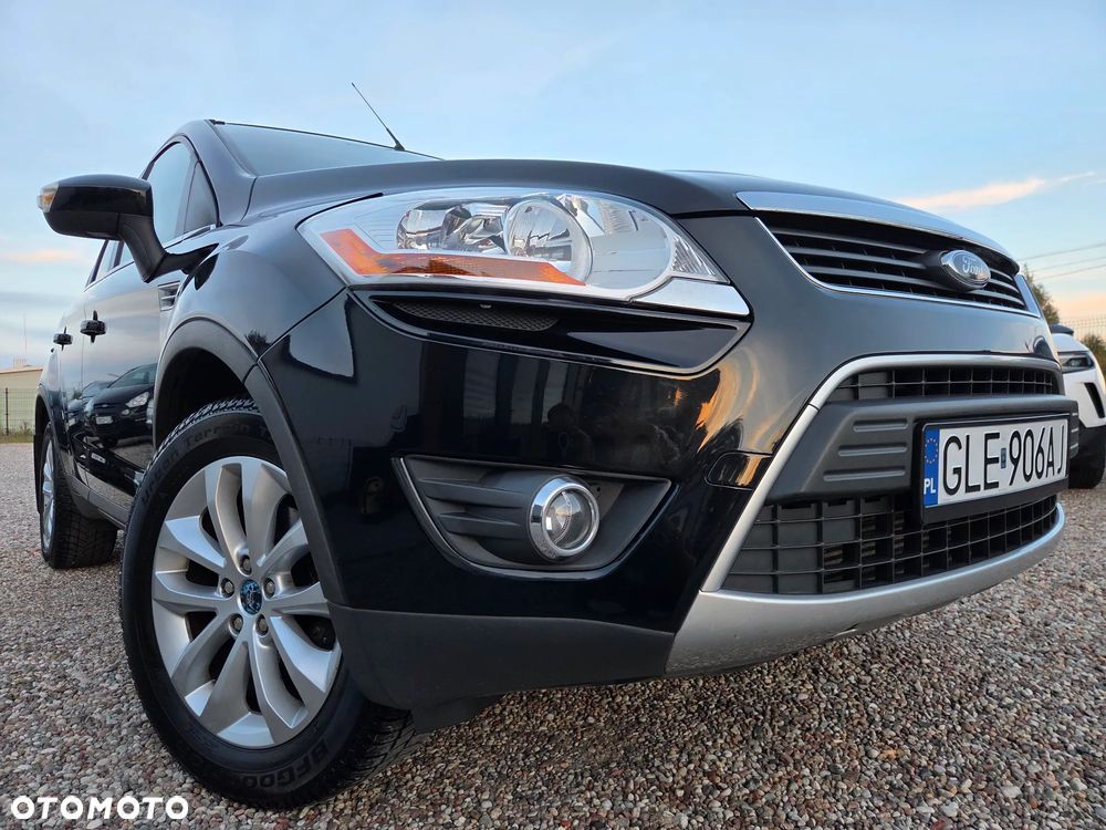 Ford Kuga 2.0 TDCi 2x4 Titanium - 8