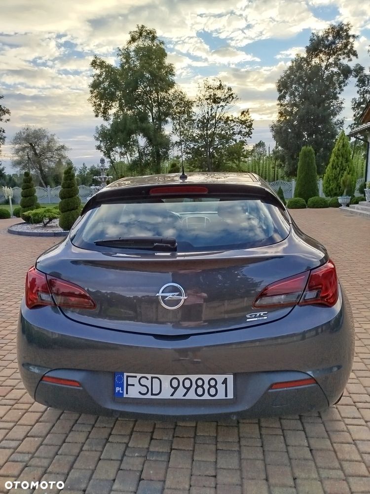Opel Astra - 10