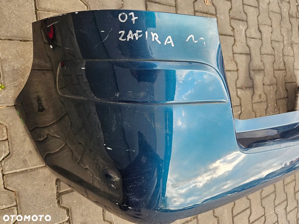 Opel Zafira B II    zderzak tył tylny - 10