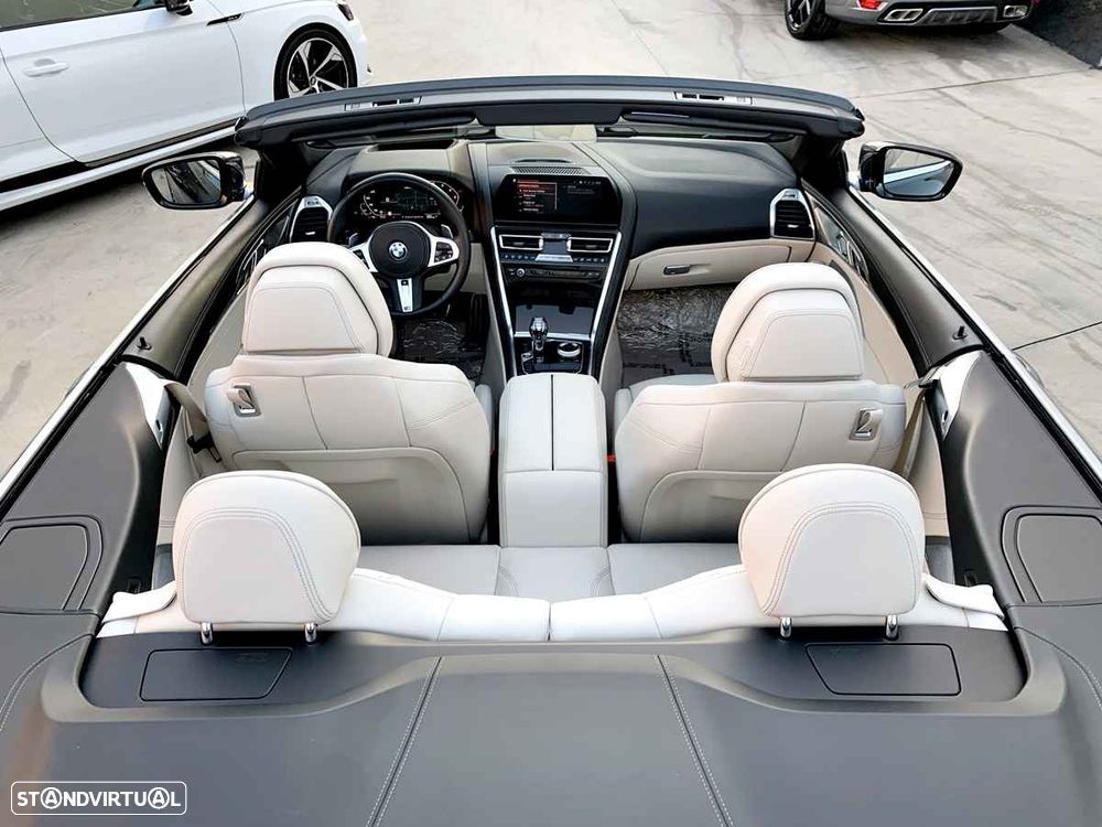 BMW M850i xDrive - 42