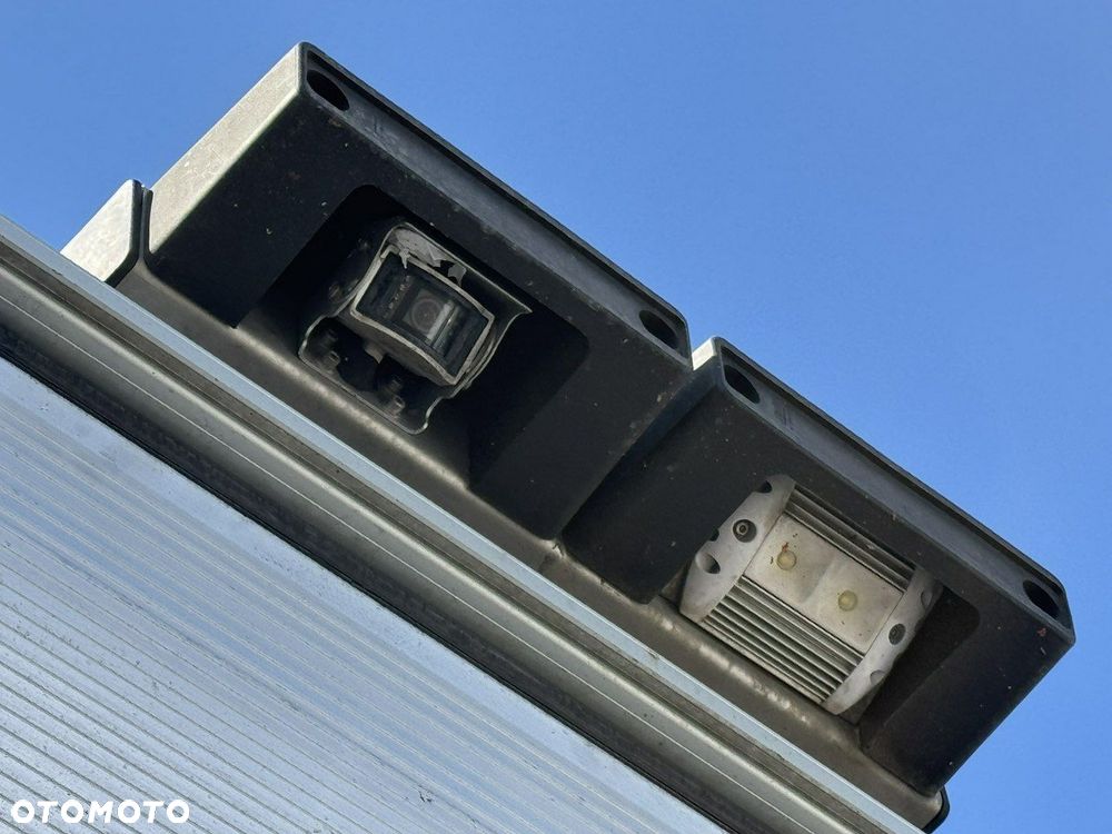 Iveco Daily 72C21 Mroźnia HI-MATIC Ściana Grodziowa Multitemperatura - 22