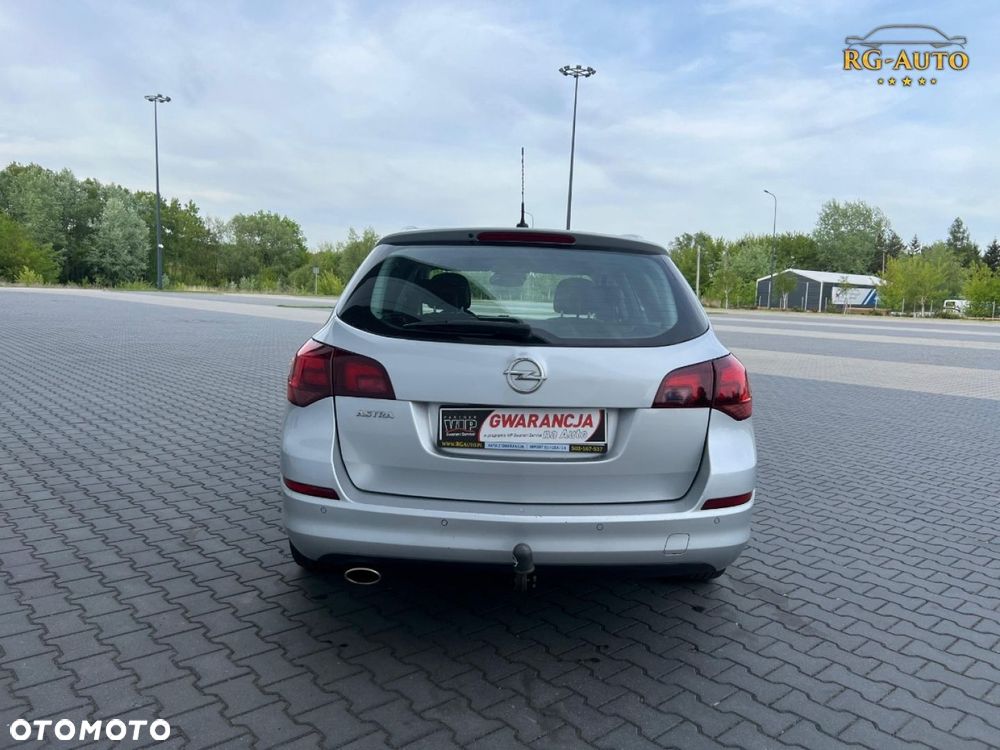 Opel Astra - 10