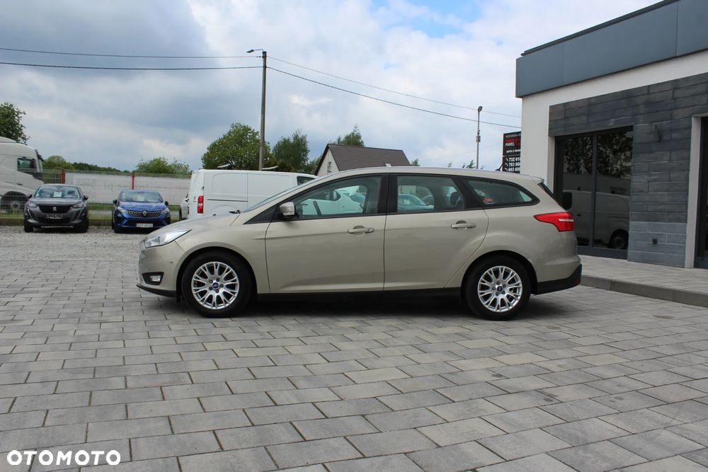 Ford Focus 1.6 TDCi ECOnetic 88g Start-Stopp-System Titanium - 5