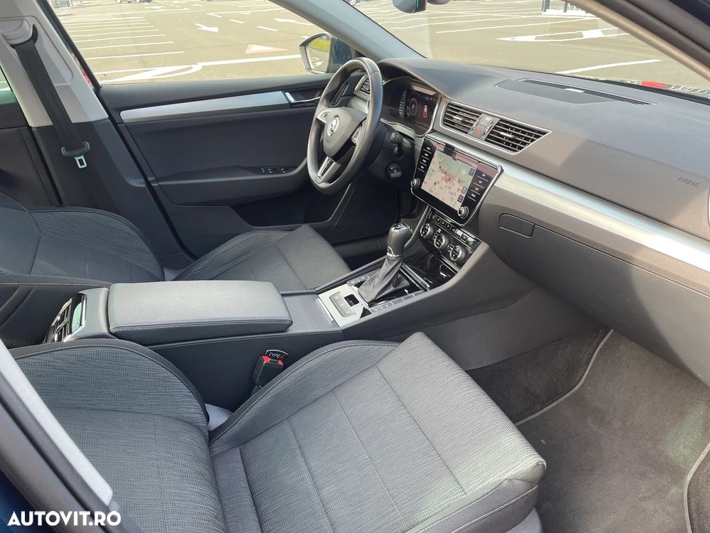 Skoda Superb 2.0 TDI DSG Premium Edition - 13